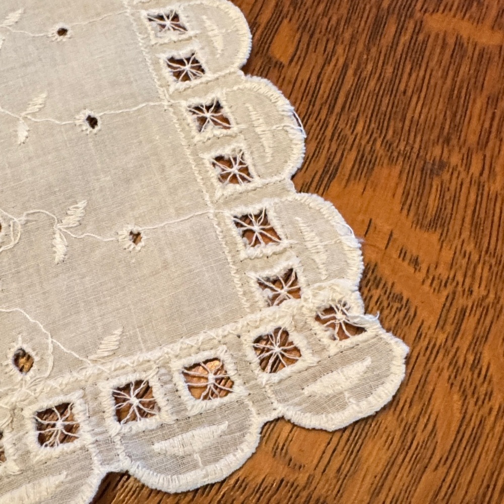 Cotton Cloth Doily-White - Picture 4 of 10